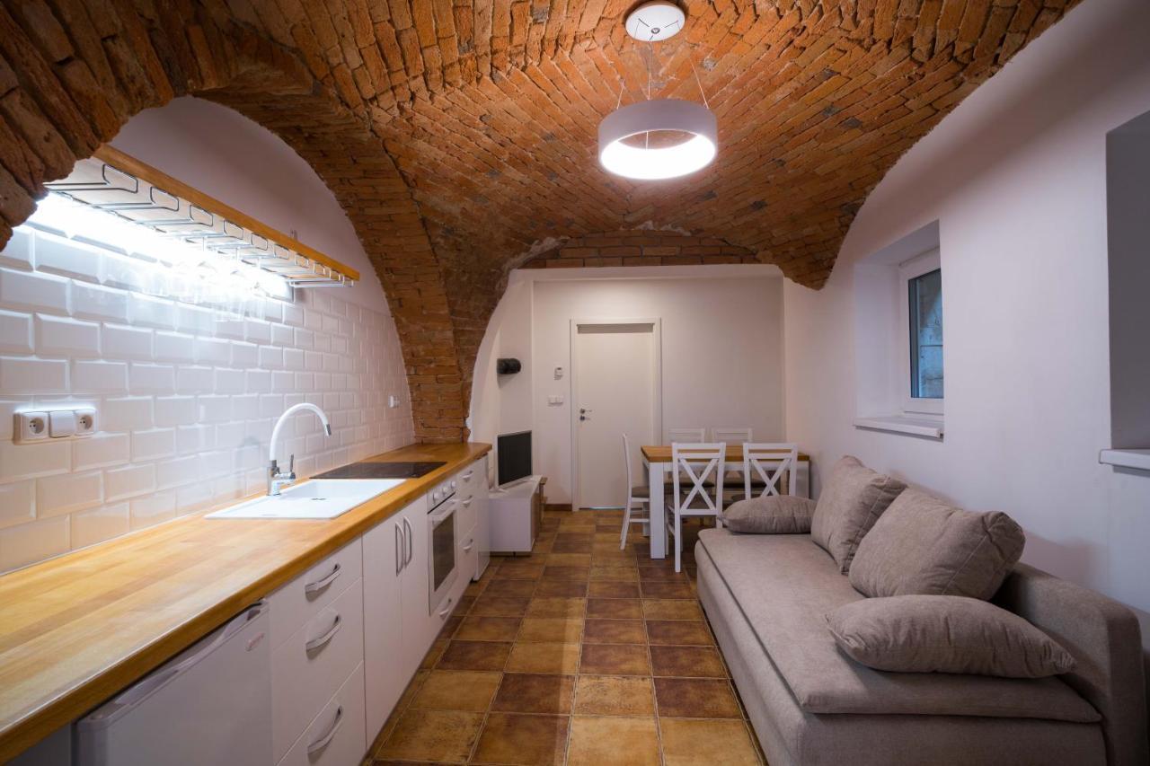Apartmany Habanska, Cely Dum Pouzdrany Exterior photo