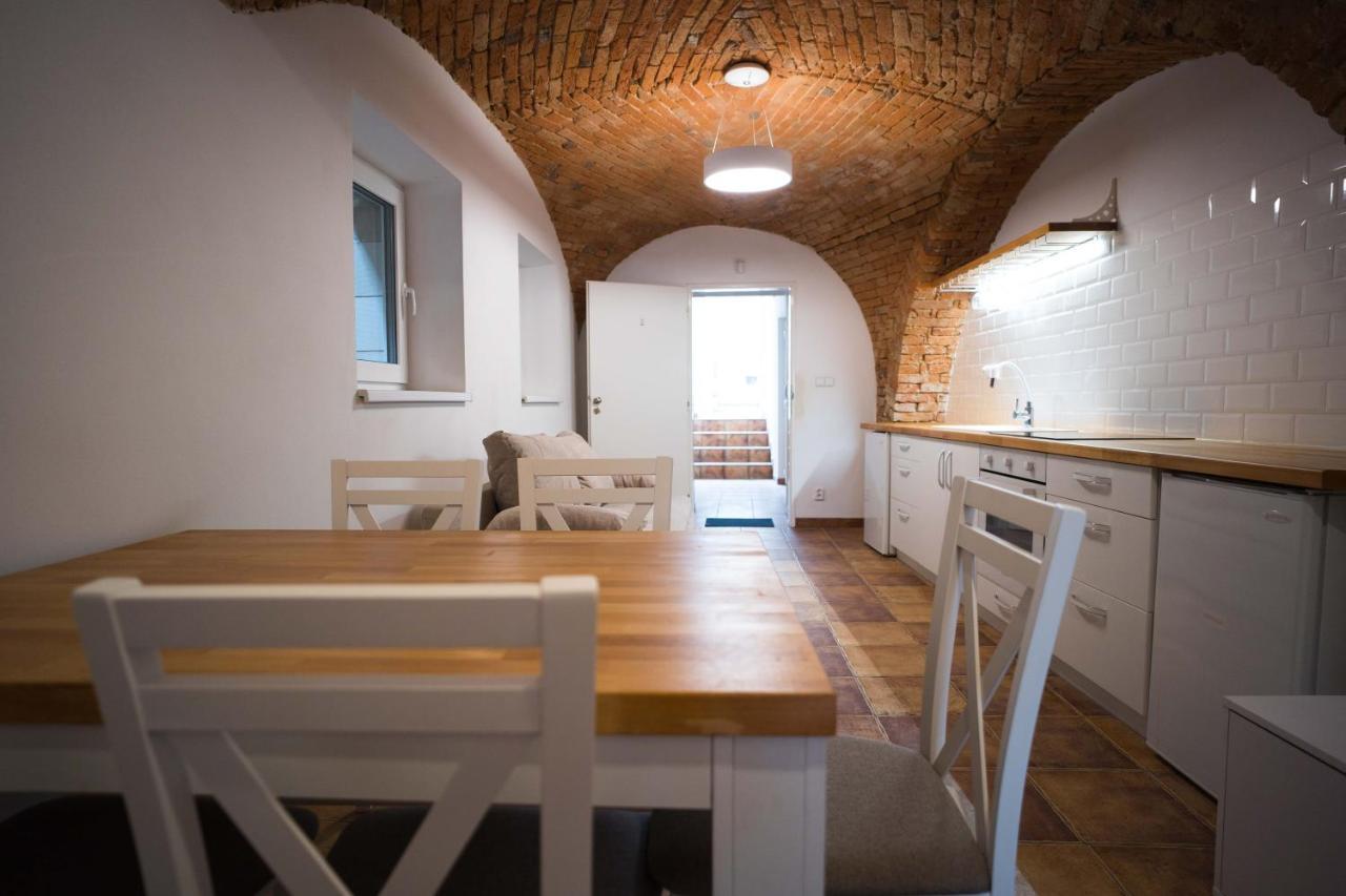 Apartmany Habanska, Cely Dum Pouzdrany Exterior photo